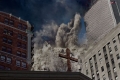 La torre sud del World Trade Center crolla in seguito allo schianto dell'aereo. USA, New York, 2001,  James Nachtwey