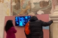 Visitatori alla mostra Cuba introspettiva. Esperienze performative di videoarte, Ex Ospedale di San Rocco, Matera, 2024 (4)
