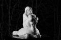 Michelangelo Galliani, Twins, 2020, marmo statuario di Carrara e acciaio inox, cm 95x95x70. Courtesy Cris Contini Contemporary, London (GB) - Tivat (MNE). Ph.  Enrico Turillazzi 